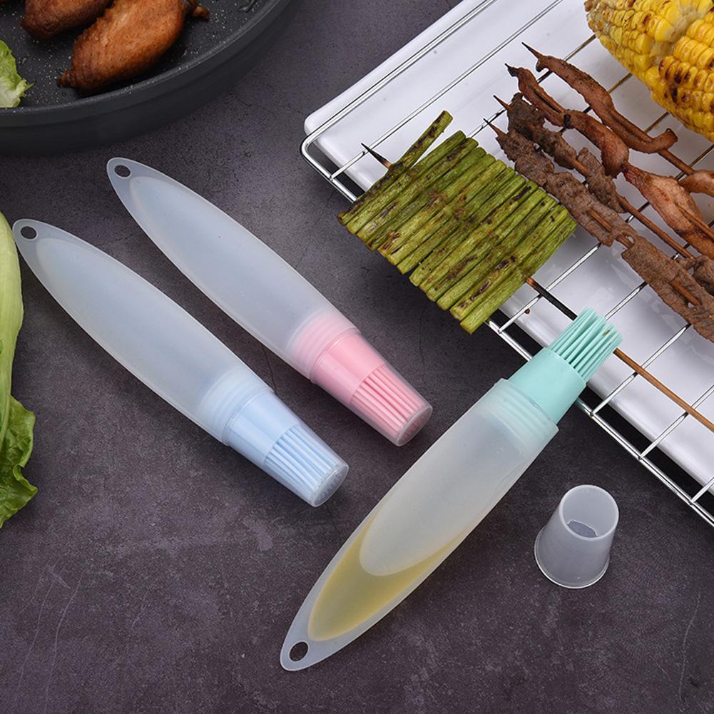 Food grade silicone oil bottle brush — Space-Saving Design