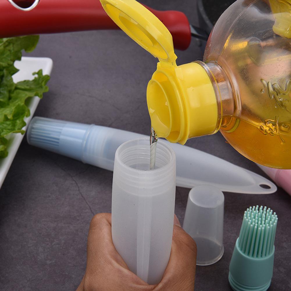 Food grade silicone oil bottle brush — Space-Saving Design