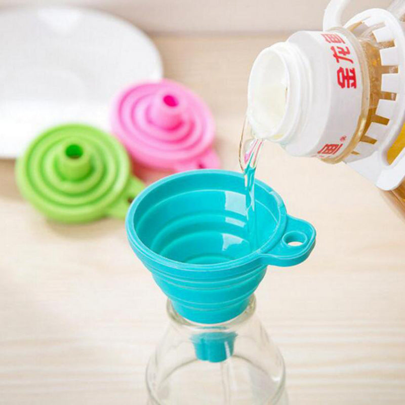 Foldable Silicone Funnel for Easy Storage and Use